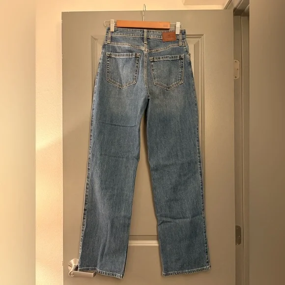 Hollister Dad Style Jeans - Picture 2 of 3